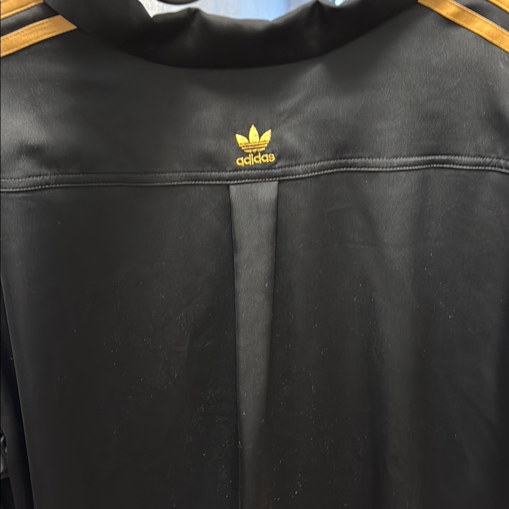 Adidas X Ivy Park. matching top and bottom PJs. Size XL. - Picture 13 of 14